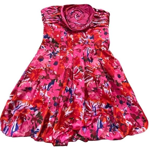 NEW BCBGMAXAZRIA Floral Bubble Hem Dress - Picture 1 of 2